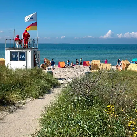 Holiday home Reetdachhaus Hus Kieker