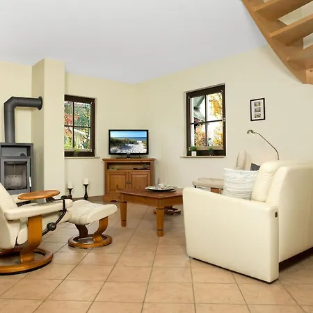 Reetdachhaus Hus Kieker * 인젤 포엘